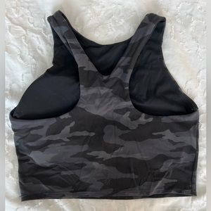 Athleta Women’s Conscious Crop Bra D-DD Size Small Black & Grey Camo